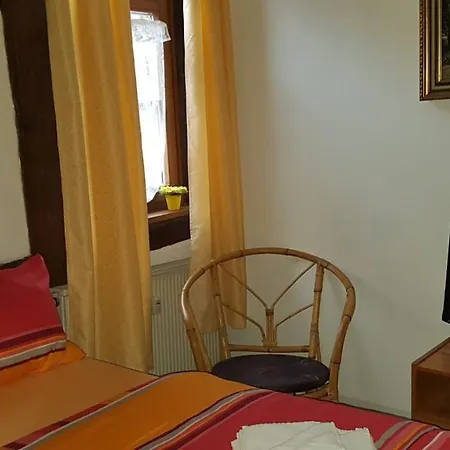 Inn Zum Ewigen Rath 2*