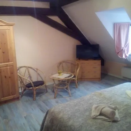Zum Ewigen Rath Inn 2*